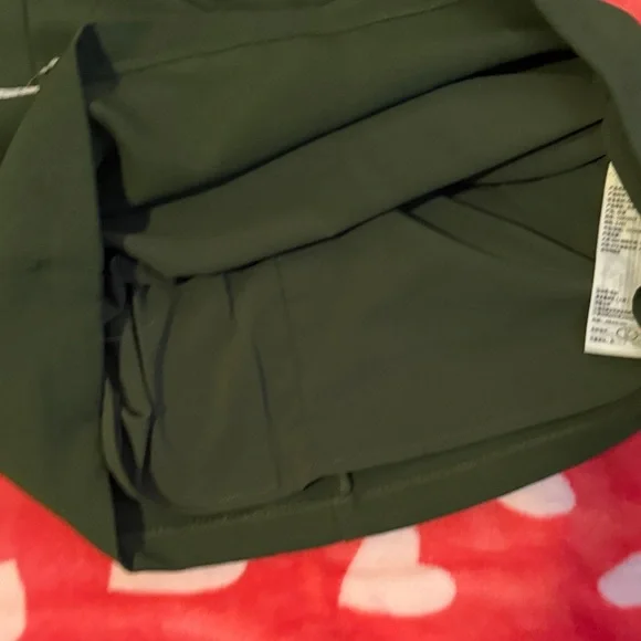 Abercrombie and Fitch Sleeveless Dark Olive Green Shift Dress with Black Belt - Picture 4 of 6